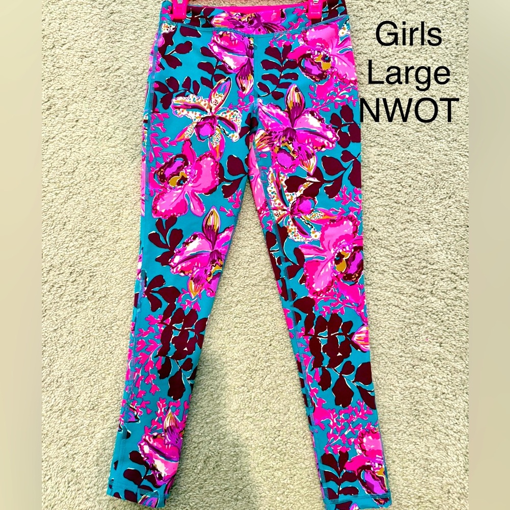 Lilly Pulitzer UPF 50 Luxletic Girls Mini Legging
Blue Rhapsody Orchid You Not